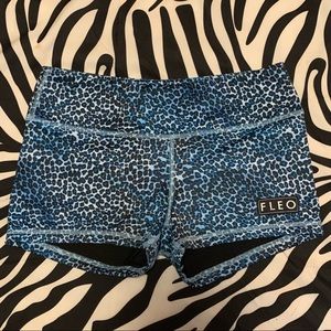 Fleo Shorts